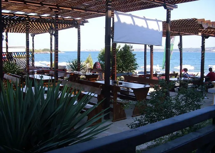 Hotel лагуна Chernomorets