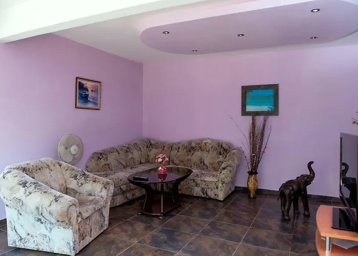 Hotel лагуна 3*