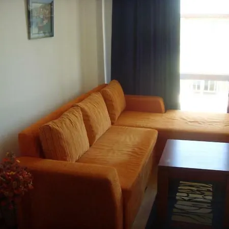 лагуна מלון 3*