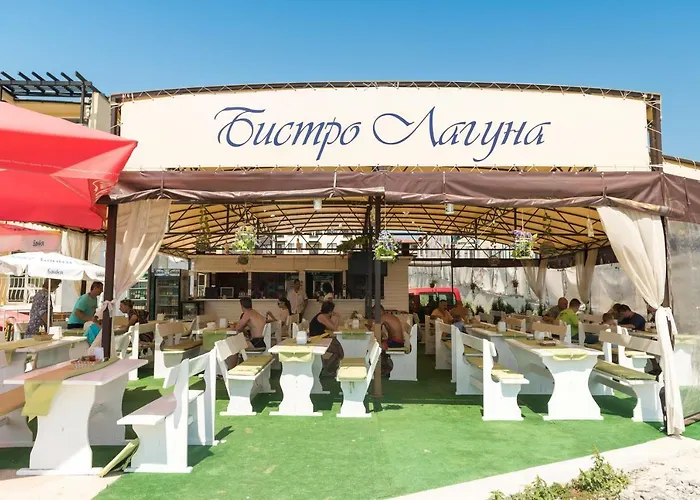 فندق лагуна تشيرنوموريتس